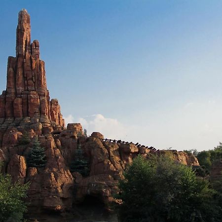 Appartement Wakandais-Proche Disney, Parking & Wifi Montevrain Luaran gambar