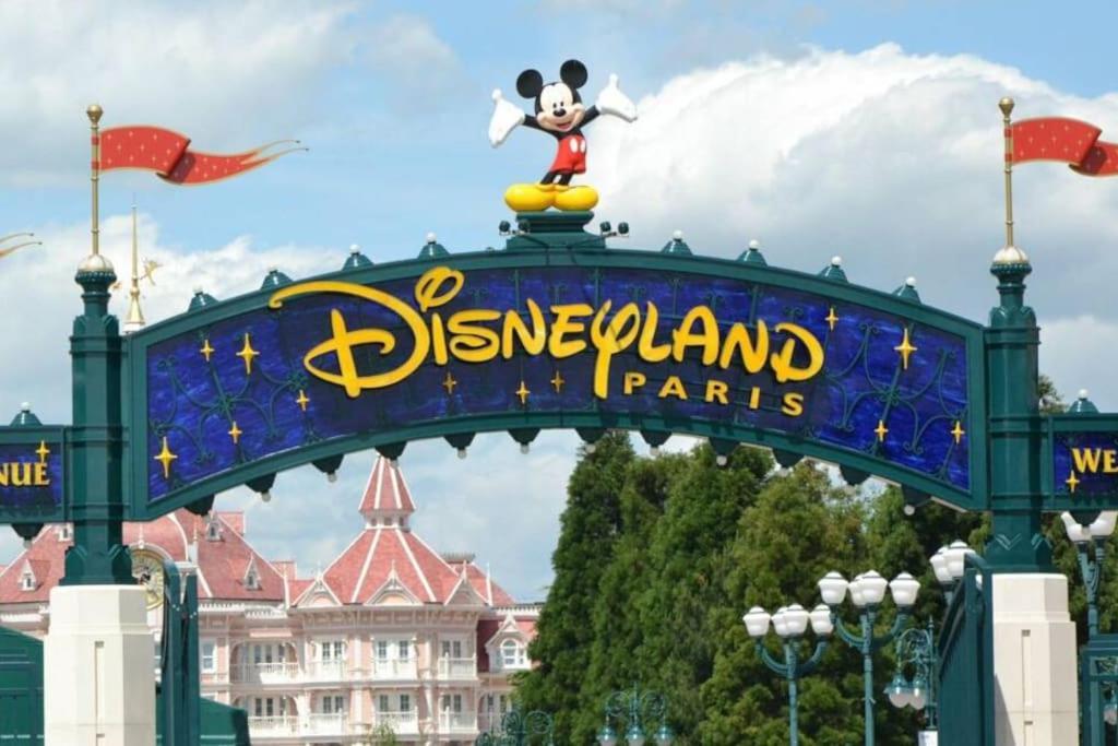 Appartement Wakandais-Proche Disney, Parking & Wifi Montevrain Luaran gambar