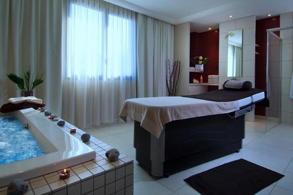 Appartement Wakandais-Proche Disney, Parking & Wifi Montevrain Luaran gambar