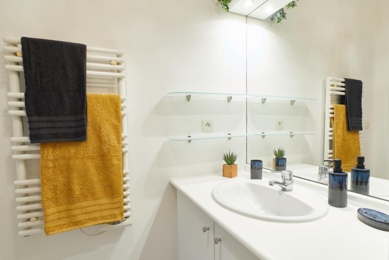 Appartement Wakandais-Proche Disney, Parking & Wifi Montevrain Luaran gambar